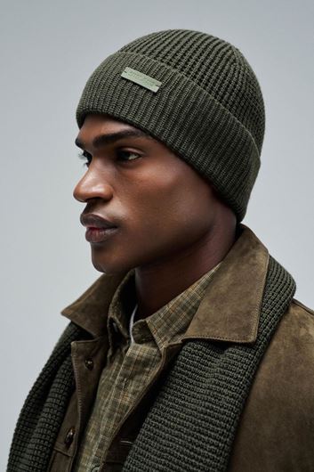 Foto de Gorra de punto verde caqui