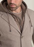 Foto de Abrigo de paño estampado de espiga beige