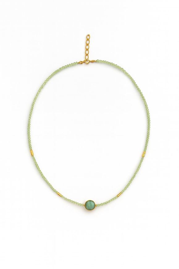 Foto de Collar Peridoto facetado y una Aventurina en el centro