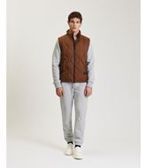 Foto de Chaleco acolchado color tabaco