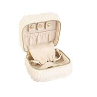 Foto de Joyero cuadrado afelpado blanco roto