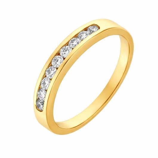 Picture of Anillo Half Eternity en carril de oro amarillo 18kt y 9 diamantes en talla brillante de 0,27ct, Color G, Pureza VS
