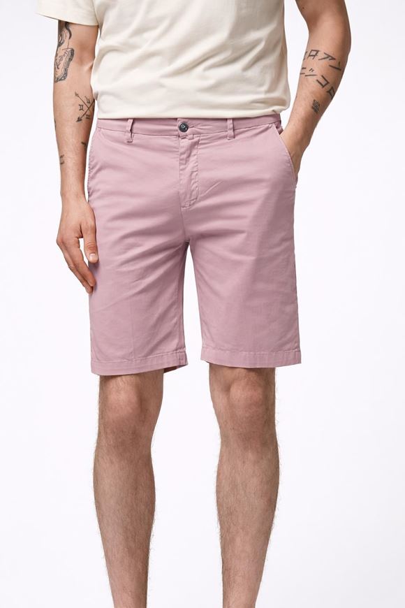 Foto de Bermuda algodón color cipria