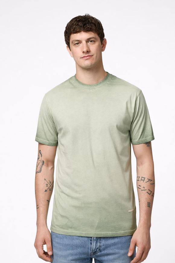 Foto de Camiseta algodón lavado verde salvia