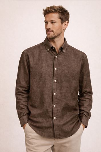 Foto de Camisa de algodon y lino color café