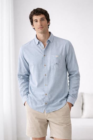Foto de Camisa azul cielo regular fit