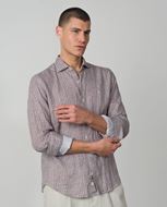 Foto de Camisa sport relaxed fit en lino estampado de florecitas