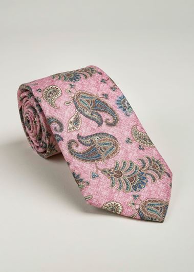 Picture of Corbata y pañuelo seda estampado paisley fondo rosa