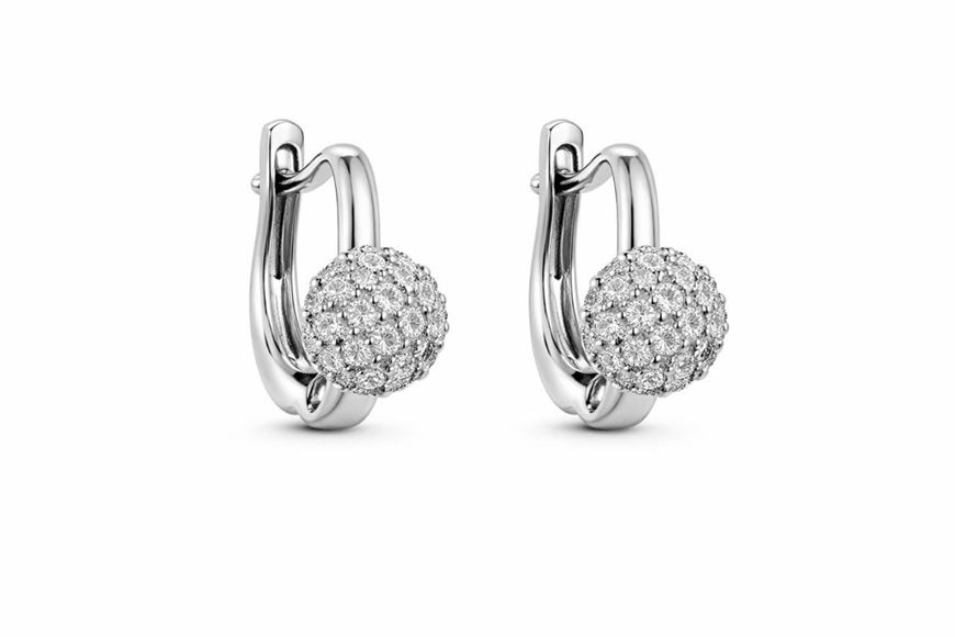 Foto de Pendientes de oro blanco 18kt y circonitas blancas con cierre catalán