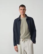 Foto de Cazadora con cremallera en tejido técnico elástico marino