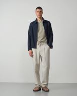 Foto de Cazadora con cremallera en tejido técnico elástico marino