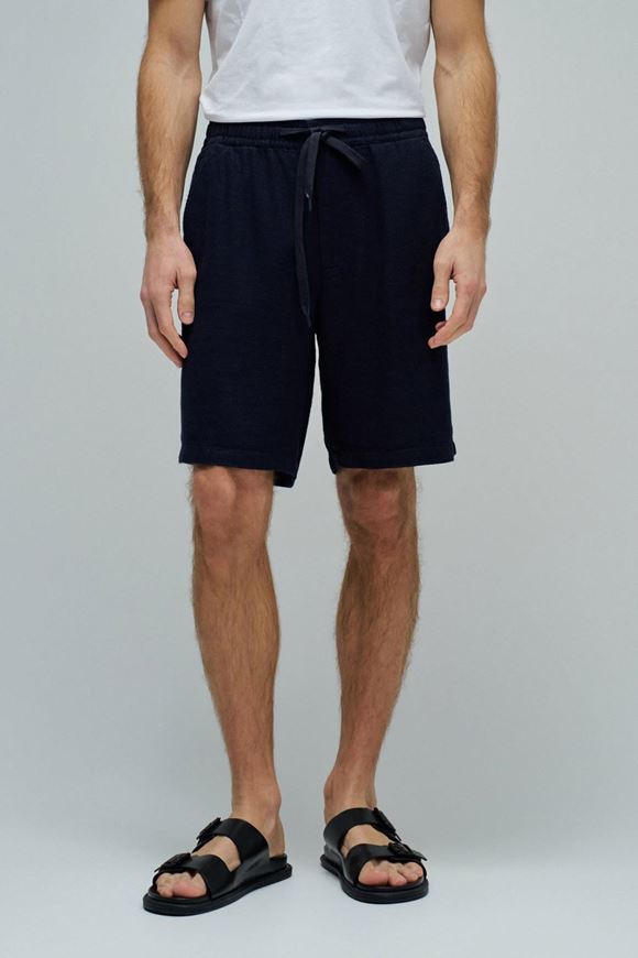 Foto de Pantalón corto azul marino regular S-Activ con cordón