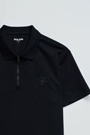 Picture of Polo manga corta con cierre cremallera negro
