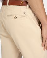 Foto de Bermuda Icon Chino camel claro