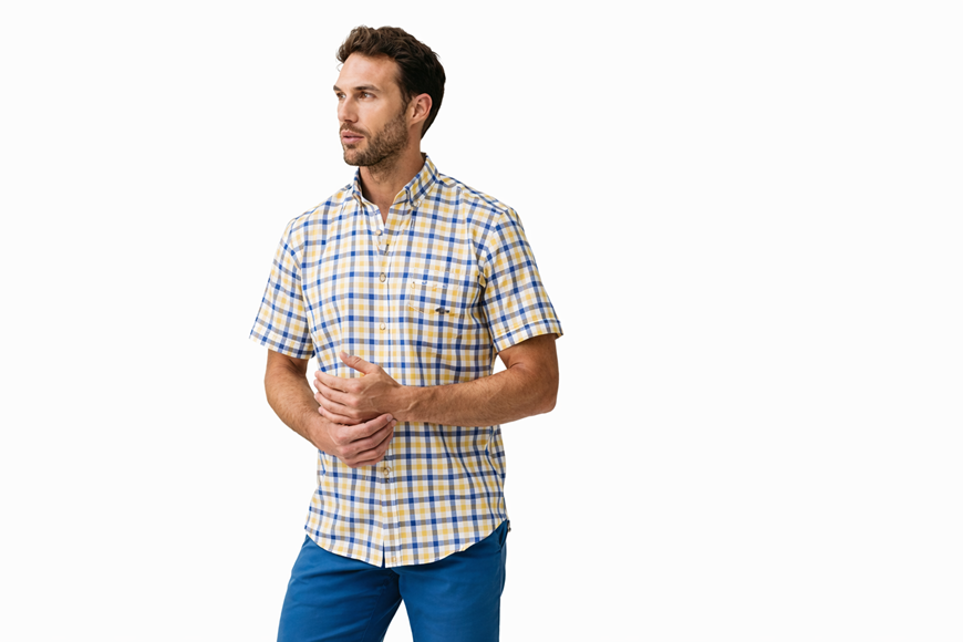 Foto de Camisa de lino manga larga a cuadros azules y amarillos