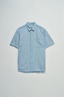 Foto de Camisa azul cielo manga corta algodón y lino melange regular fit 