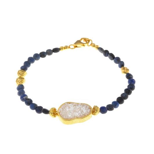 Picture of Pulsera de latón baño dorado con bolitas lapislázuli y óvalo con incrustaciones de nácar