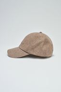 Foto de Gorra de lana con logo bordado color arena