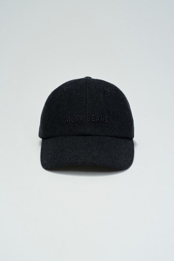 Foto de Gorra de lana con logo borgado color negro
