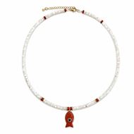 Foto de Collar cuentas de nacar y colgante pez de jaspe rojo
