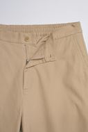 Foto de Pantalón chino corte recto beige