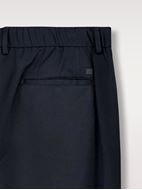 Foto de Pantalón de vestir tejido técnico azul marino