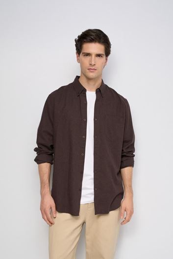 Picture of Camisa 100% algodón marrón con bolsillo