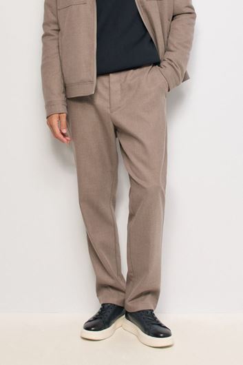 Foto de Pantalón chino tejido beige gris