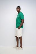 Foto de Camiseta con logo bordado verde
